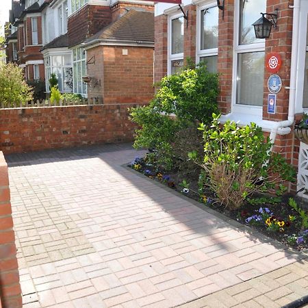 Chandos Premier Folkestone Ngoại thất bức ảnh