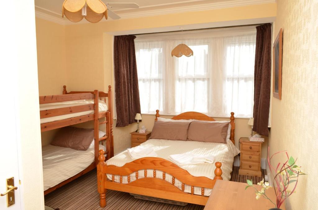 Chandos Premier Folkestone Phòng bức ảnh